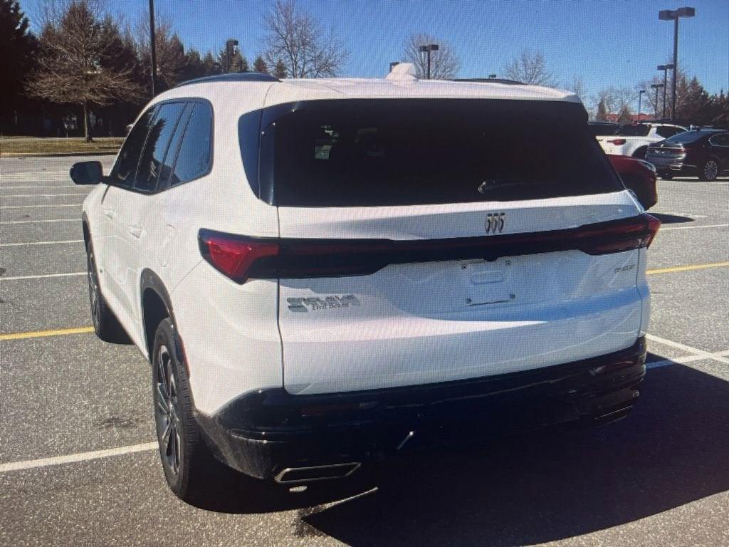 Buick Enclave 2025