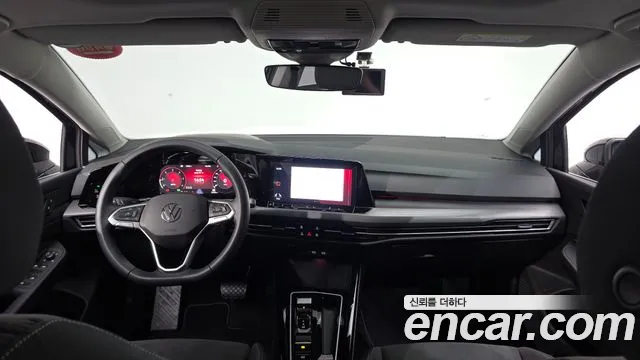 Volkswagen Golf 2024