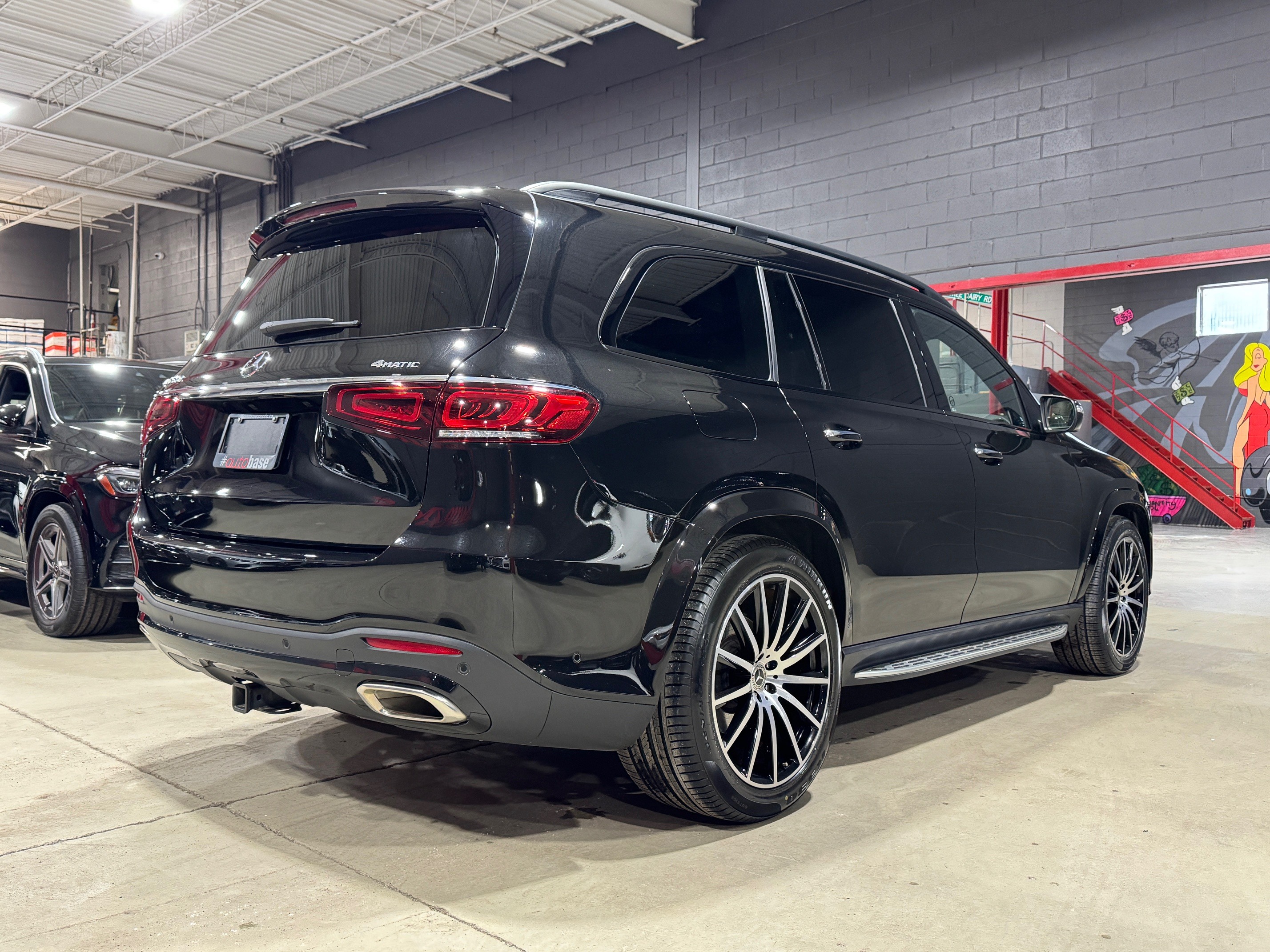 Mercedes-Benz GLS 2023