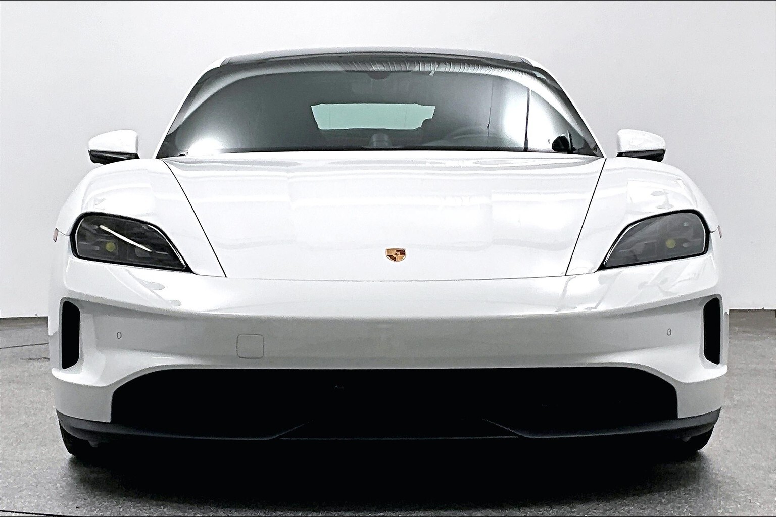 Porsche Taycan 2025