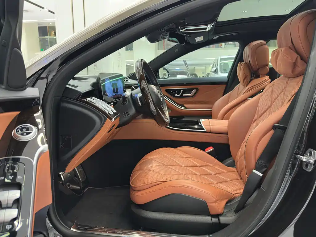 Mercedes-Benz Maybach S-Класс 2021