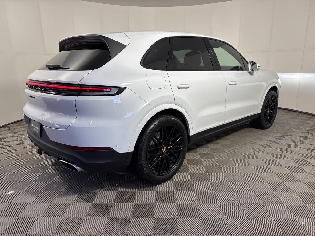 Porsche Cayenne 2024