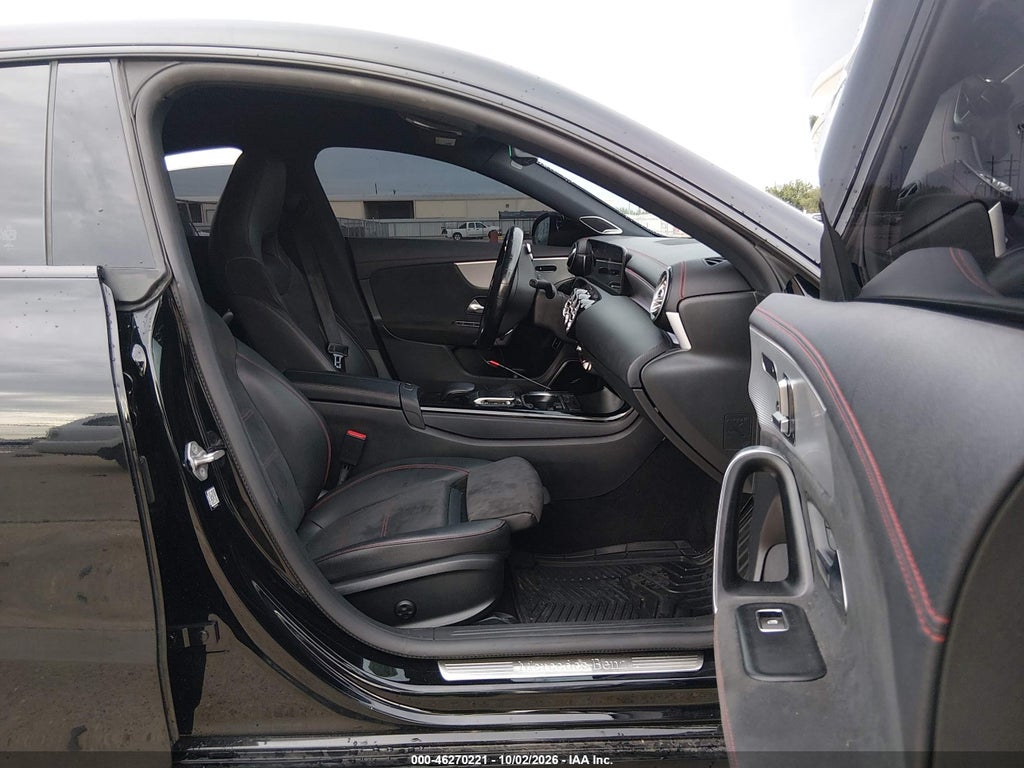 Mercedes-Benz CLA 2021