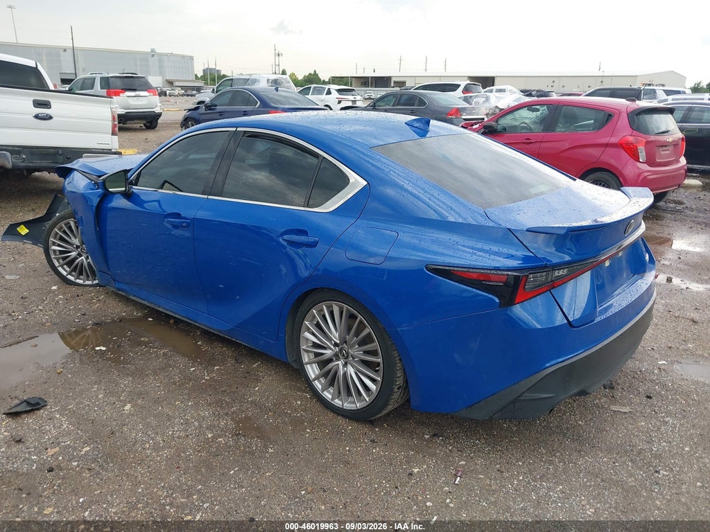 Lexus IS 300 2022