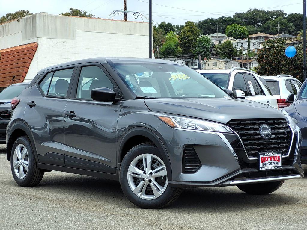 Nissan Kicks 2025