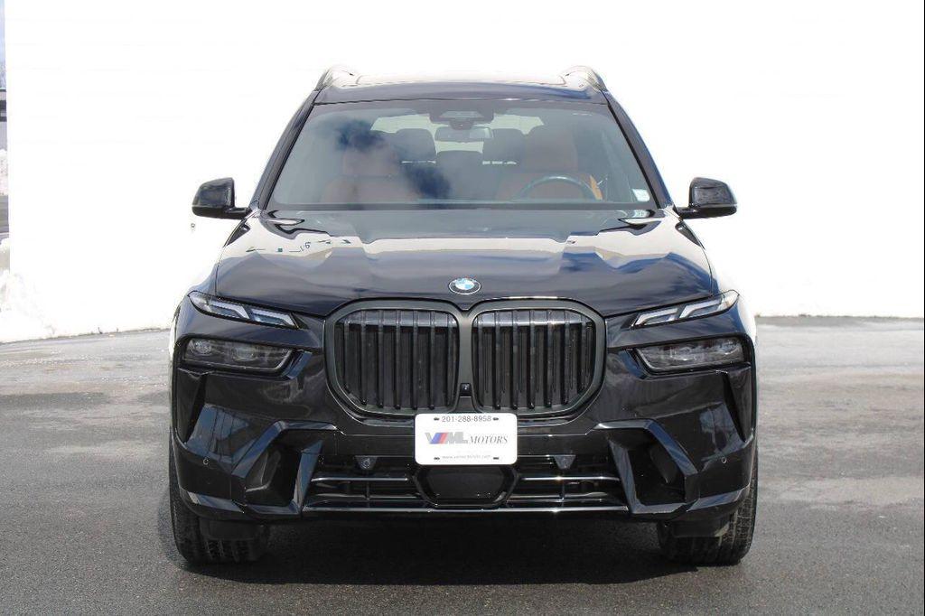 BMW X7 2023