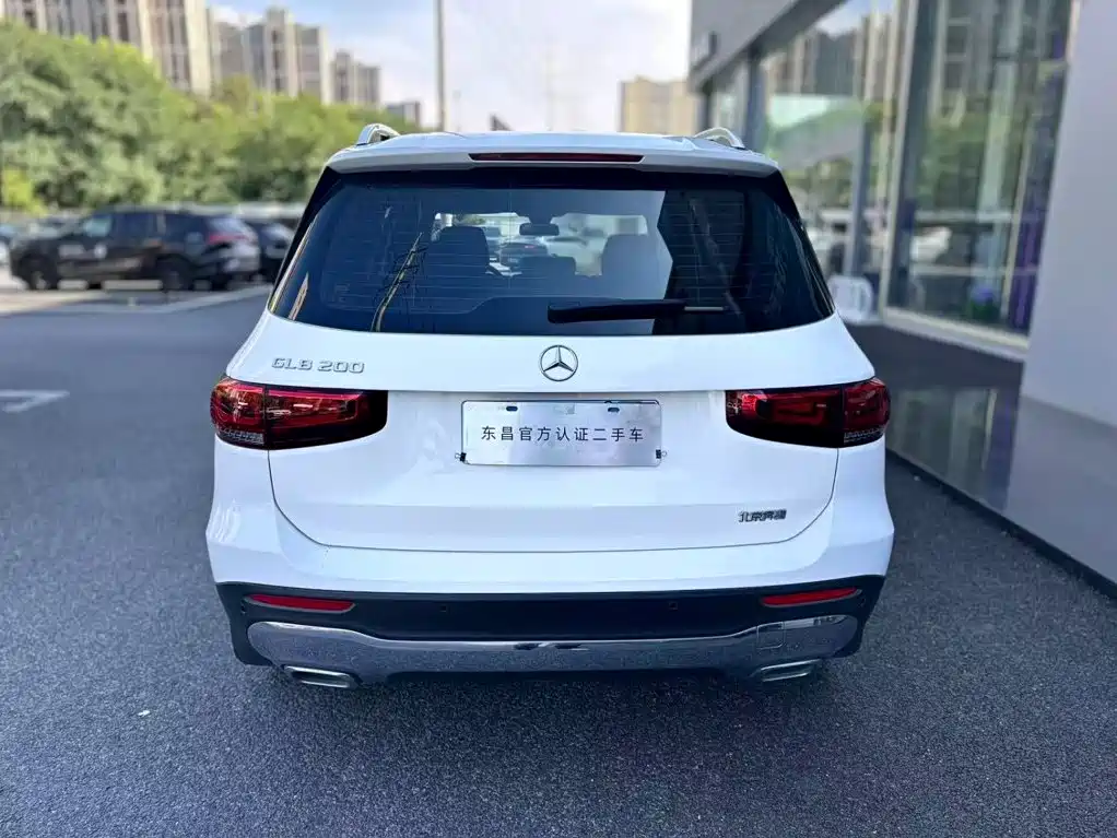 Mercedes-Benz GLB 2021