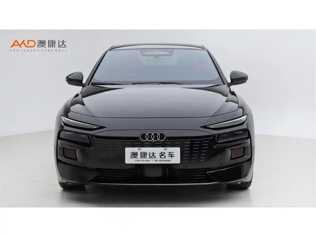 Audi e-tron 2025