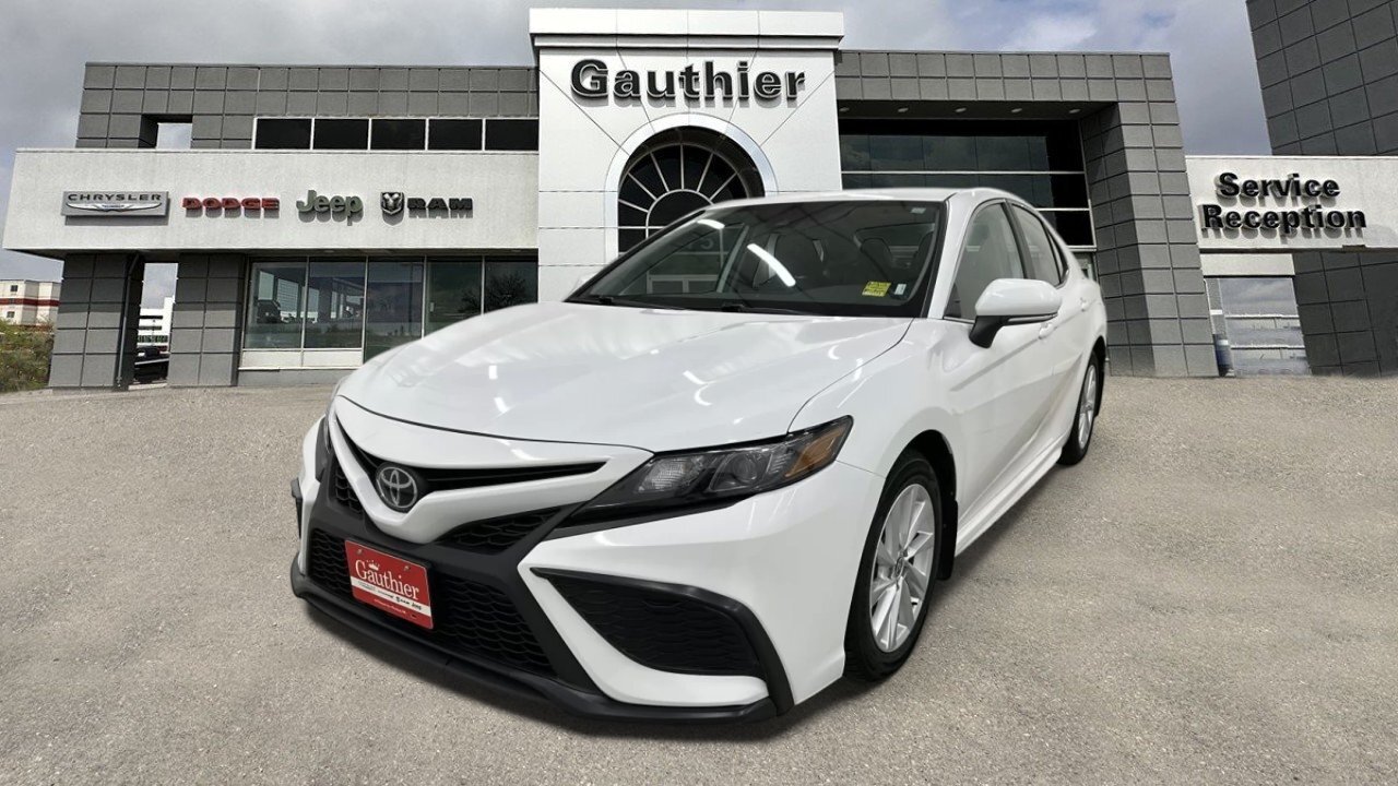 Toyota Camry 2023
