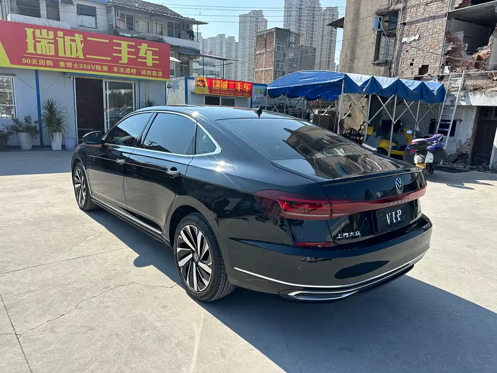 Volkswagen Passat 2022