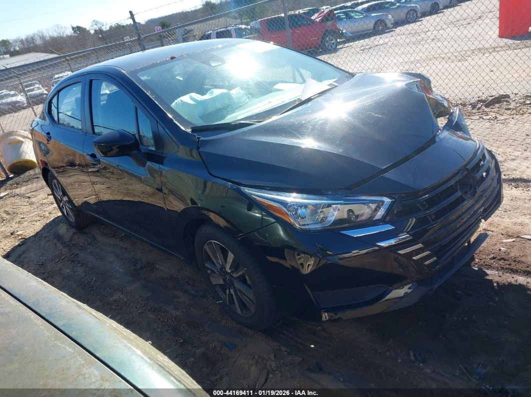 Nissan Versa 2023