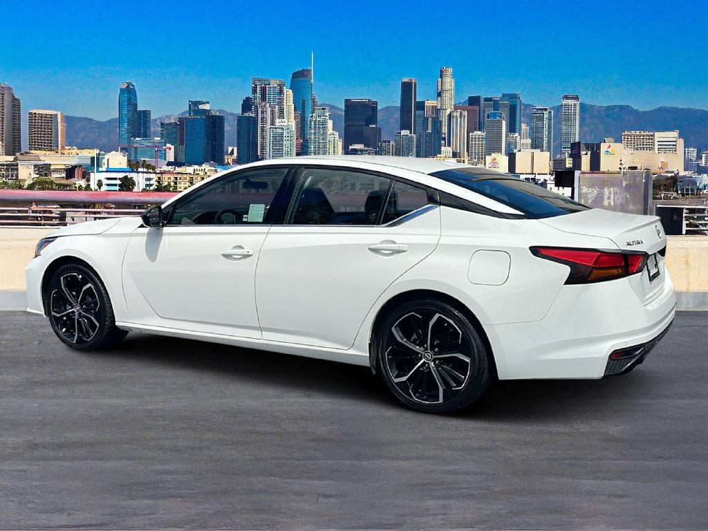 Nissan Altima 2025