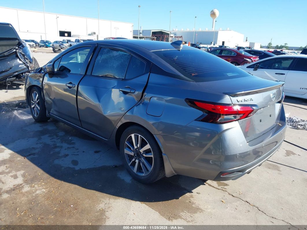Nissan Versa 2020