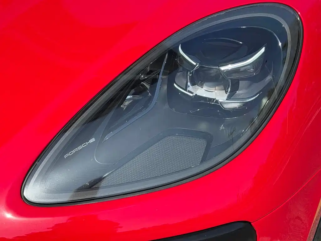 Porsche Macan 2020