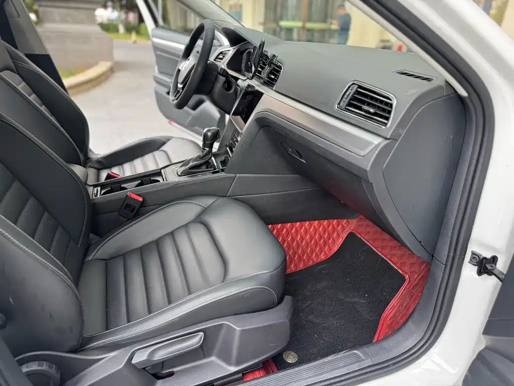 Volkswagen Lamando 2020