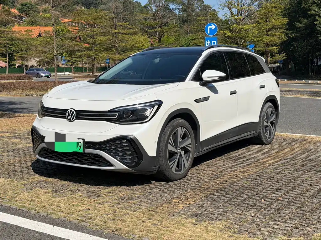 Volkswagen ID.6 2022