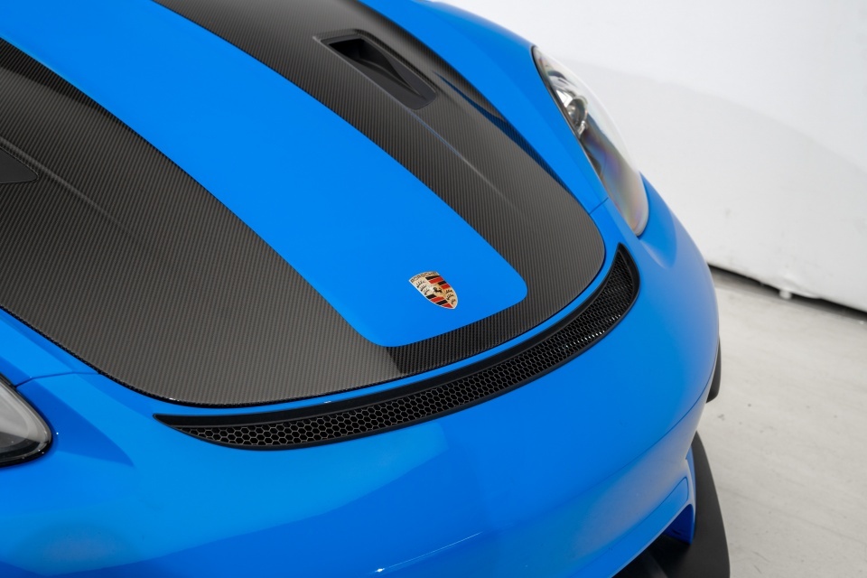 Porsche Cayman 2023