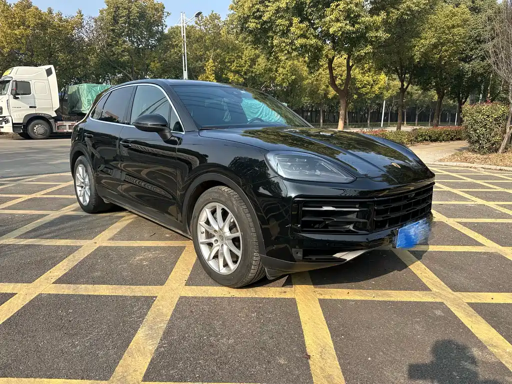 Porsche Cayenne 2024