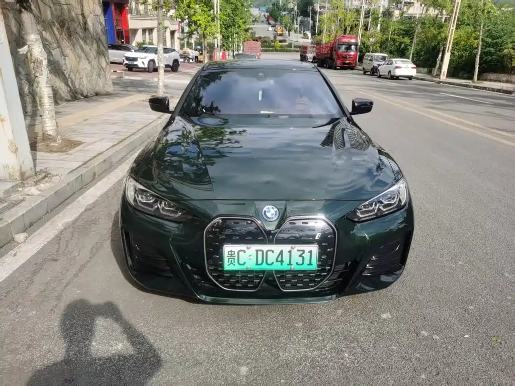 BMW i4 2023
