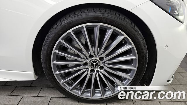 Mercedes-Benz C-Класс 2022