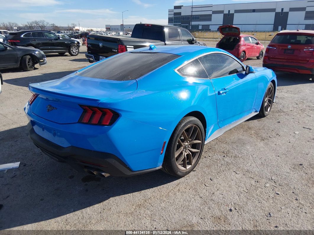 Ford Mustang 2025