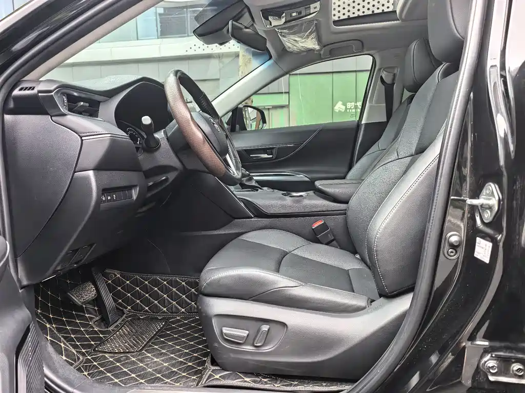 Toyota Venza 2023