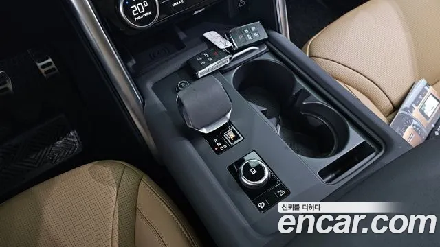 Land Rover Discovery 2022