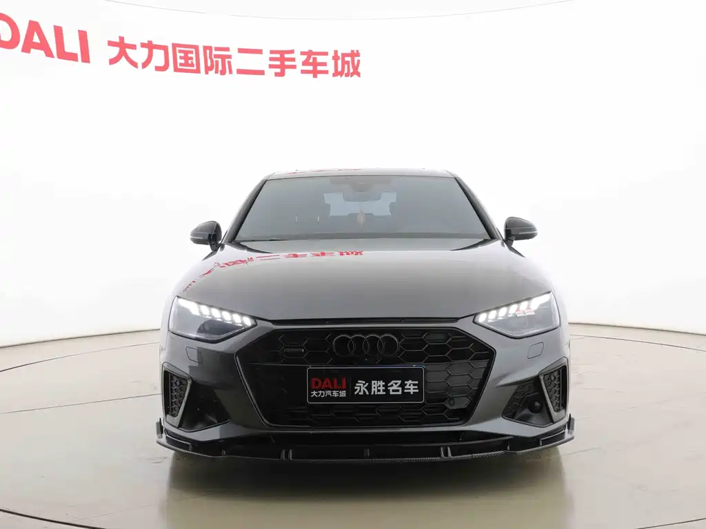 Audi A4 2025