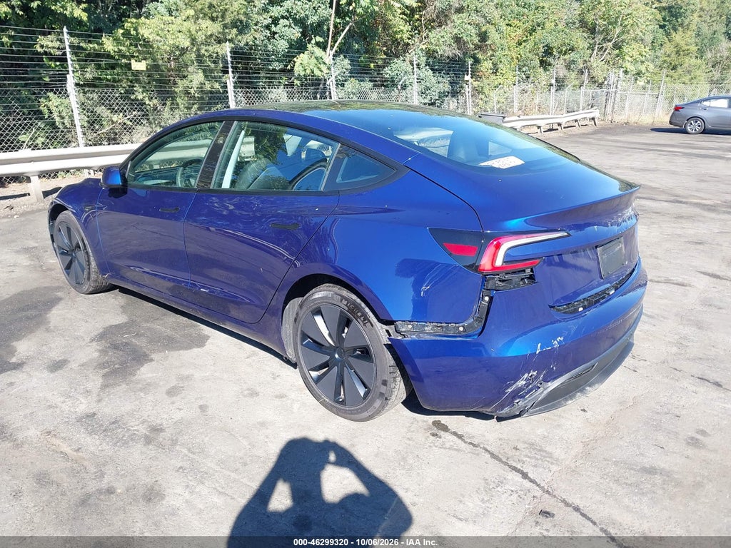 Tesla Model 3 2025
