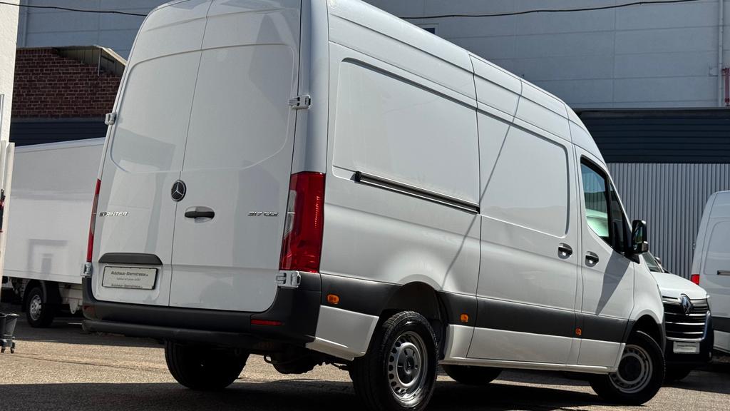 Mercedes-Benz SPRINTER 2022