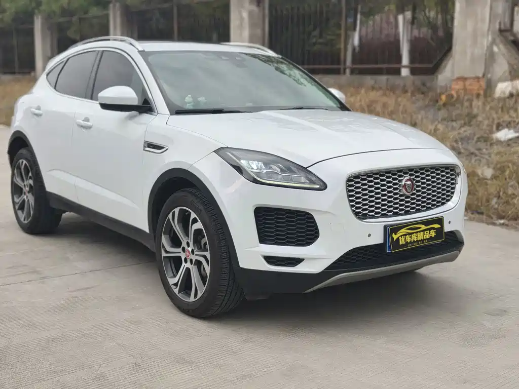 Jaguar E-Pace 2022