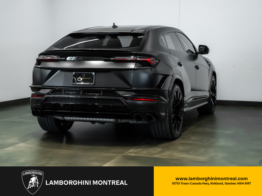 Lamborghini Urus 2024