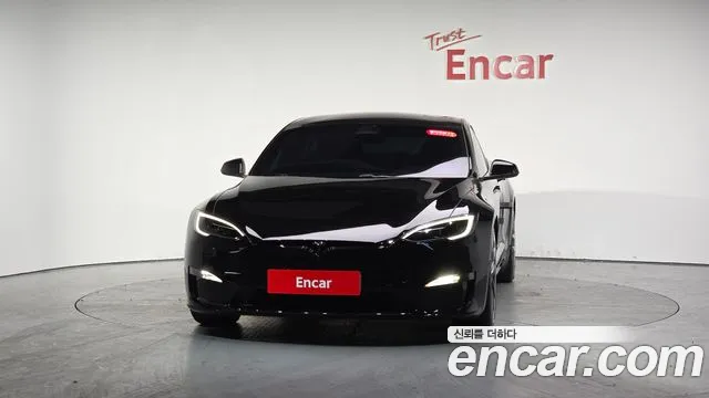 Tesla Model S 2023