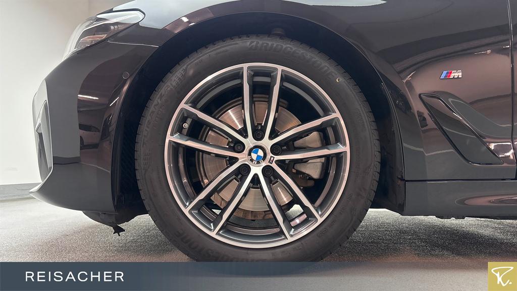 BMW 520 2022