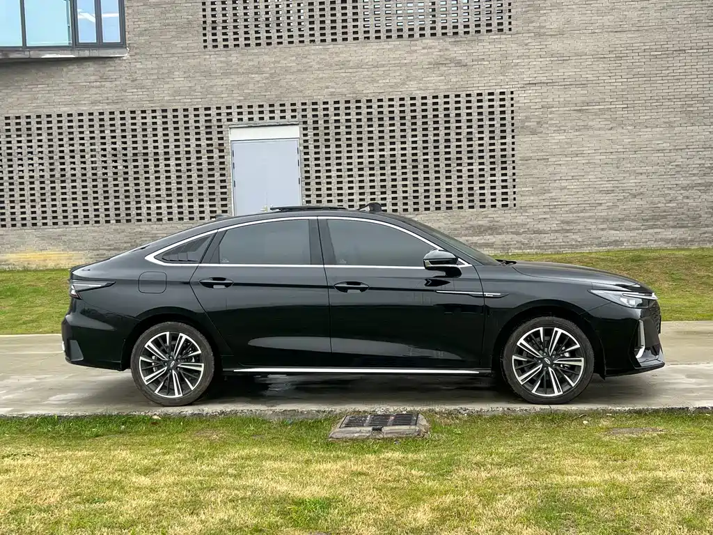 CHERY Arrizo 8 2025