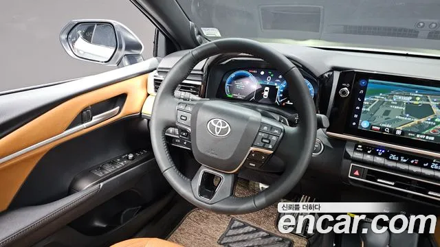 Toyota Camry 2025