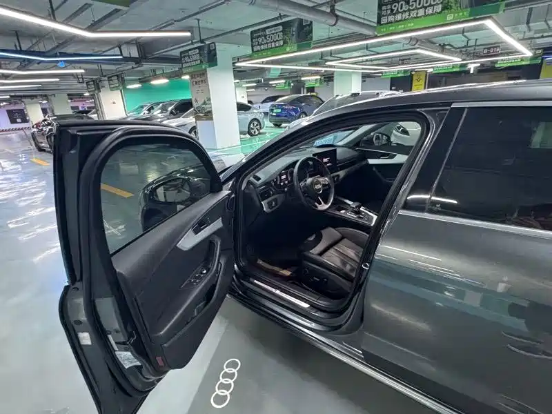 Audi A4 2022
