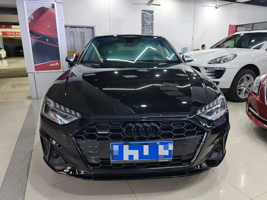 Audi A4 2021