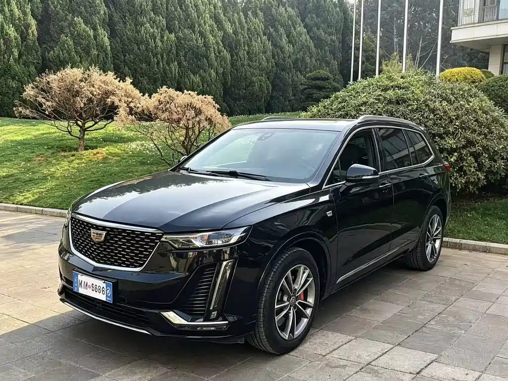 Cadillac XT6 2021