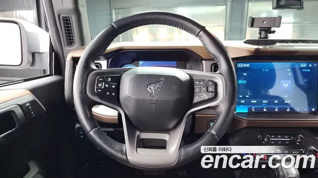 Ford Bronco 2022