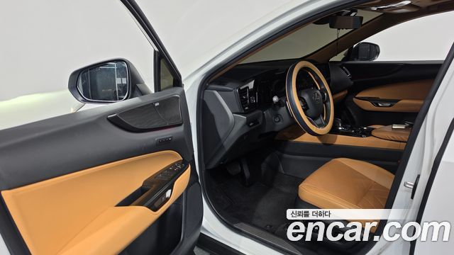 Lexus NX 2025