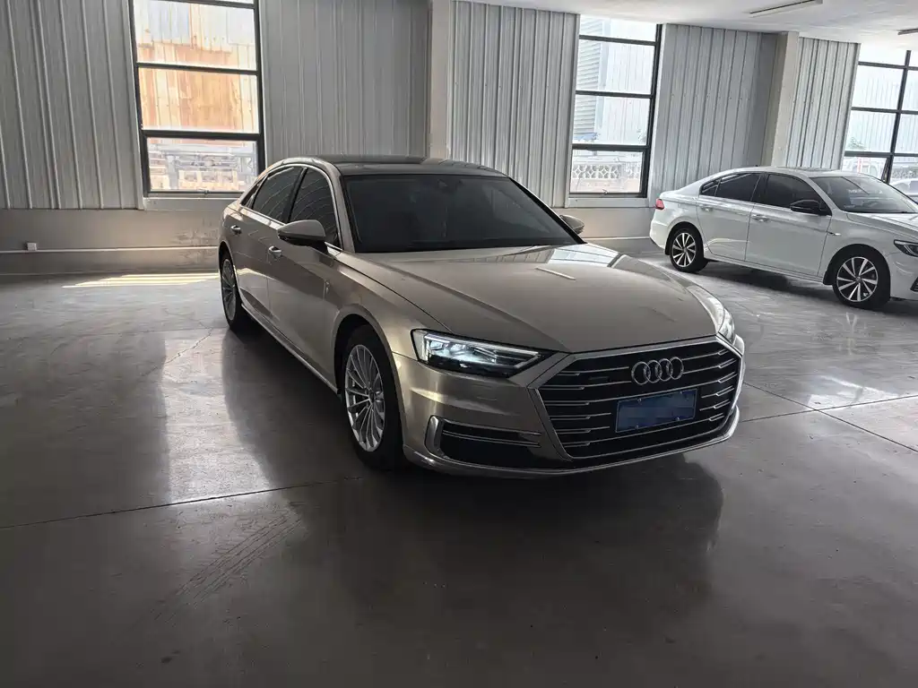 Audi A8 2021