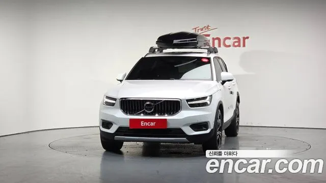 Volvo XC40 2022