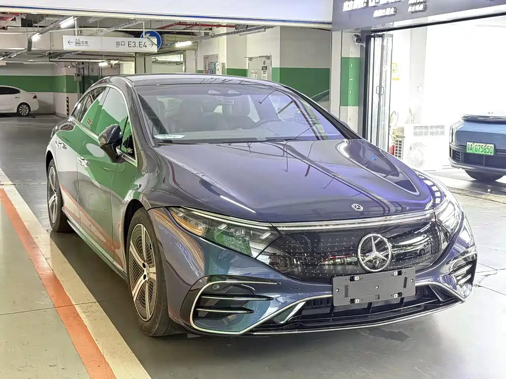 Mercedes-Benz EQS 2024