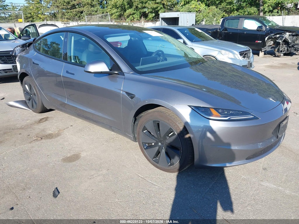 Tesla Model 3 2025