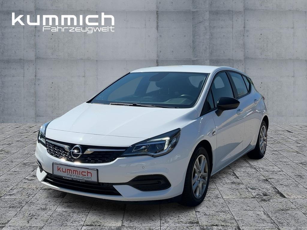Opel Astra 2021