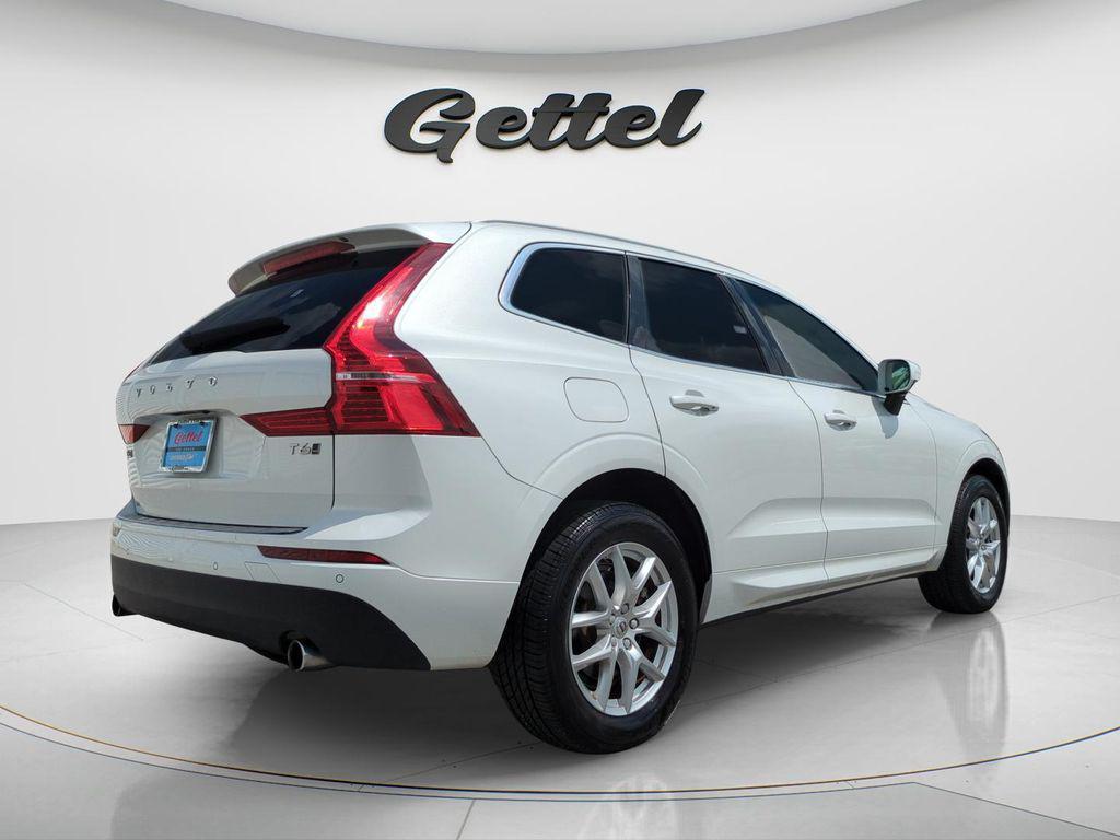 Volvo XC60 2021