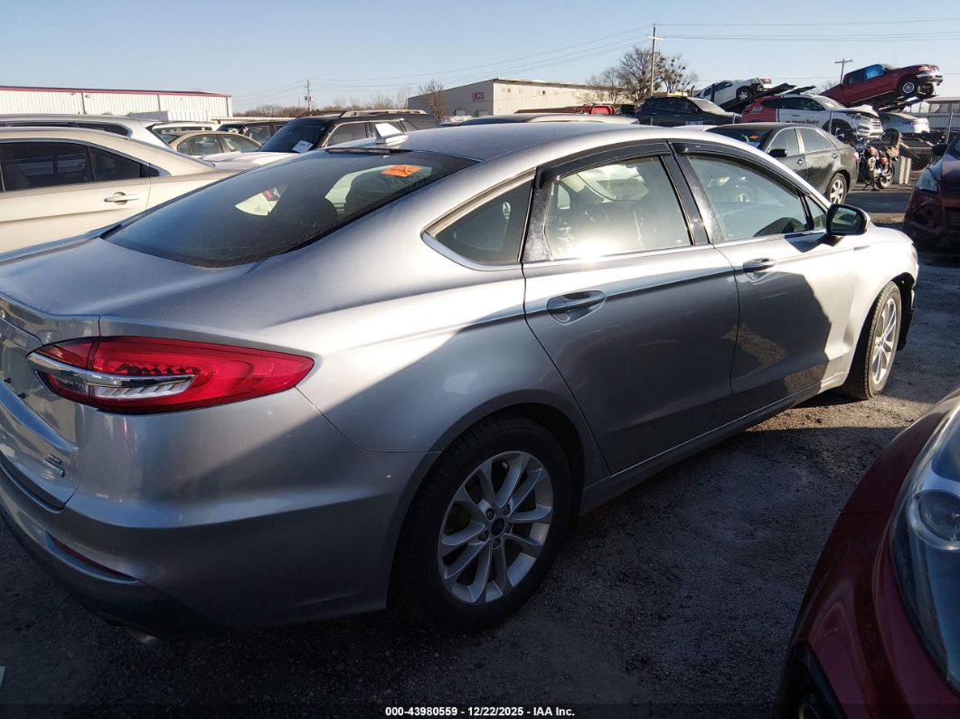 Ford Fusion 2020