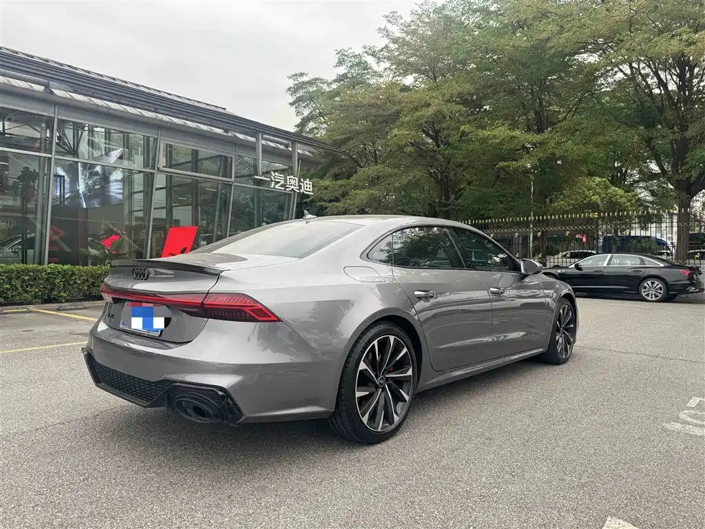 Audi A7 2023