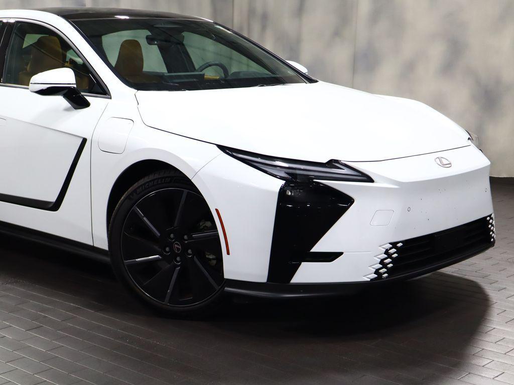 Lexus ES 2026